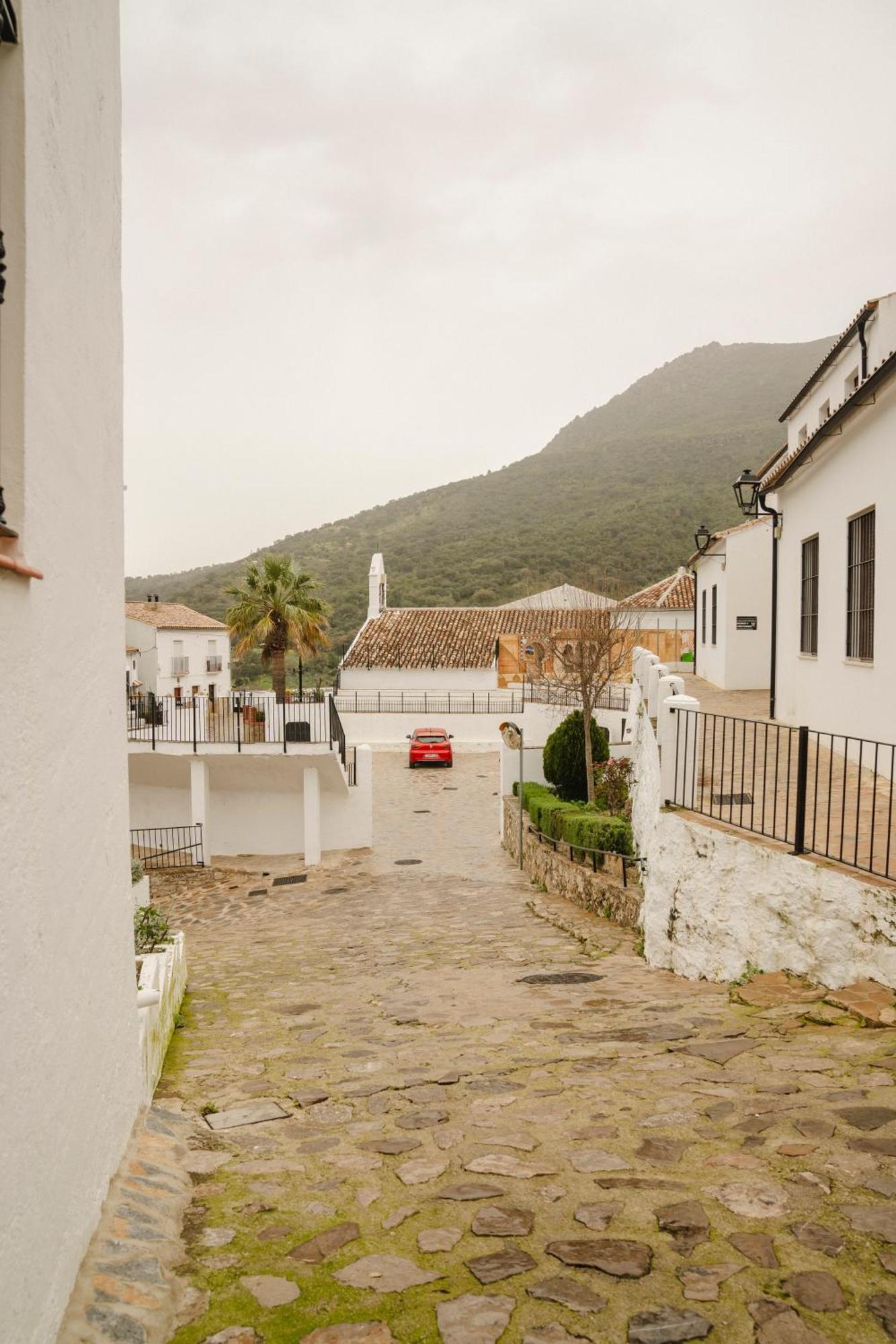 Napaimbe Sierra Benamahoma Exterior foto